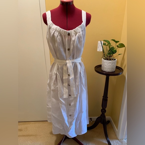 Dresses & Skirts - White Linen Sundress with Belt and Button detail
